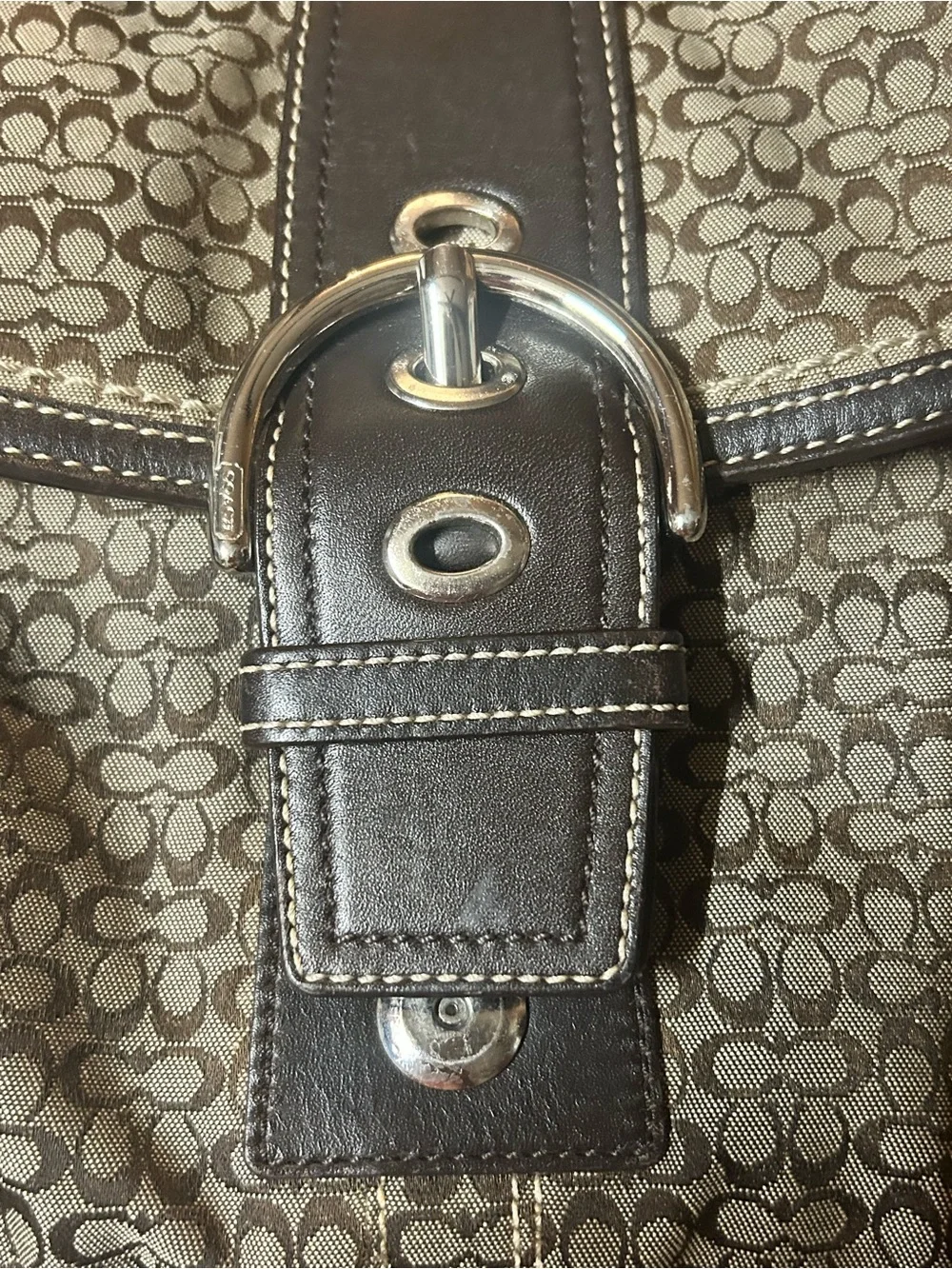 Coach F10926 MEDIUM Vintage Soho BROWN Leather & Signature C Canvas Shoulder Bag - Picture 9 of 10